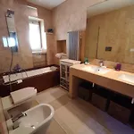 Garibaldi Luxury